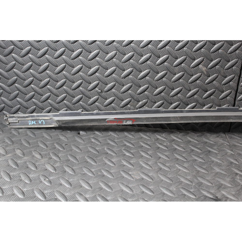 RASCHIAVETRO ESTERNO POSTERIORE SINISTRO ALFA ROMEO GIULIA 2 (952)(2015 >)