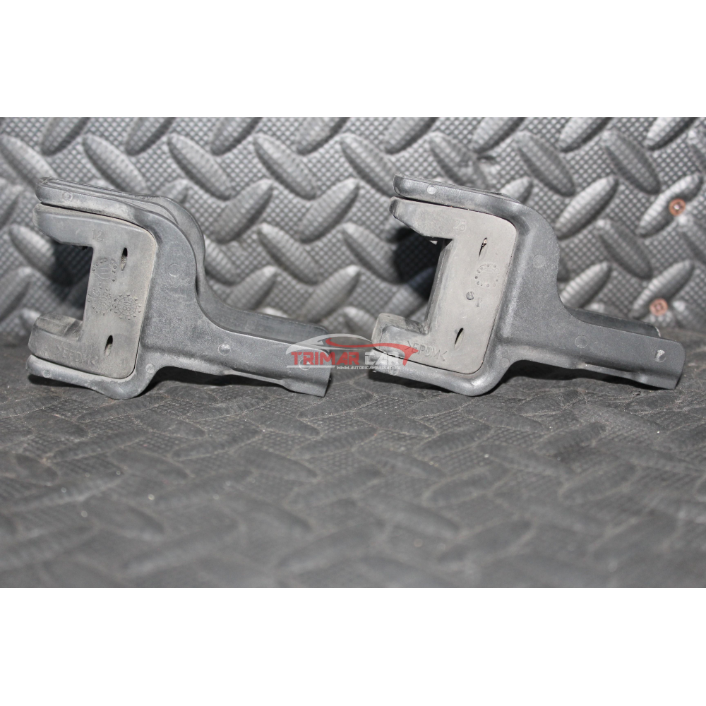 K04596474AD ISOLANTE COPPIA SUPPORTI SOSTEGNO RADIATORE LANCIA THEMA 2 (LX)(2011 >) 3.0D 239CV 176KW VM24D / EXF