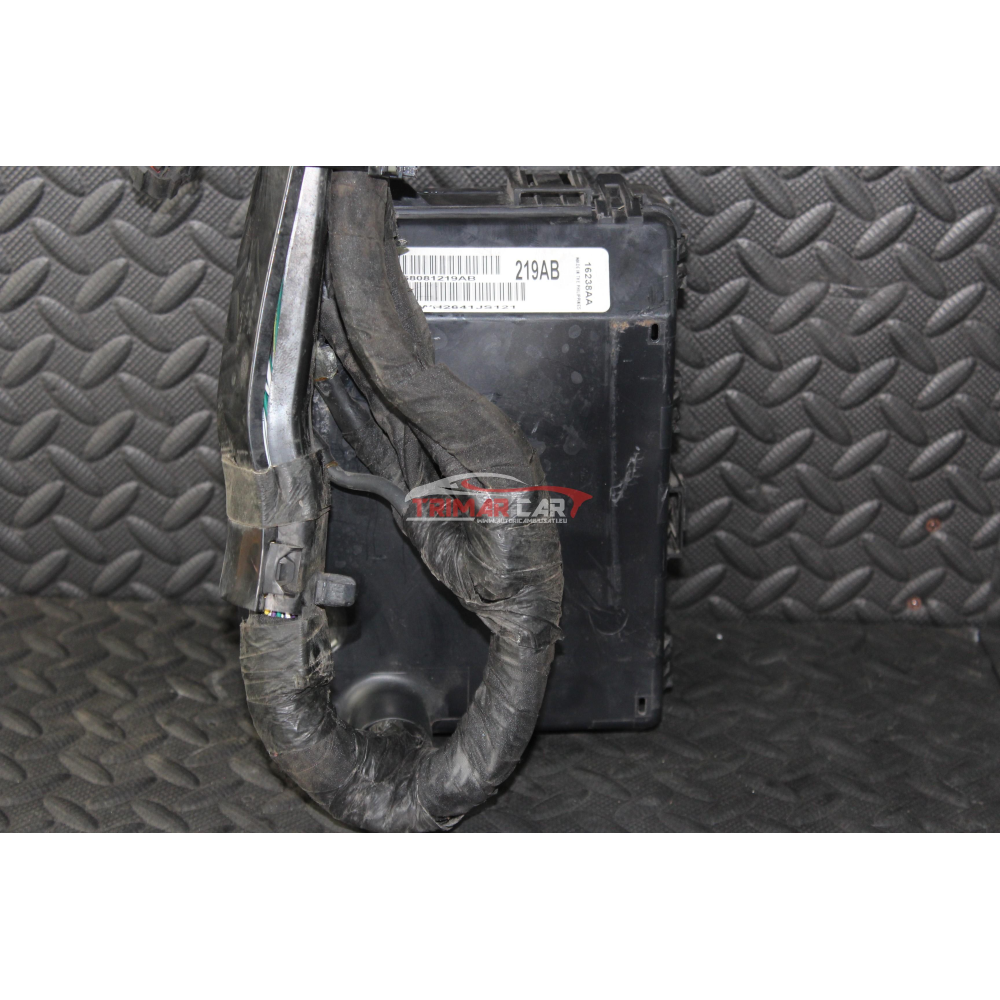 K68081219AB CENTRALINA SCATOLA PORTAFUSIBILI LANCIA THEMA 2 (LX)(2011 >) 3.0D 239CV 176KW VM24D / EXF