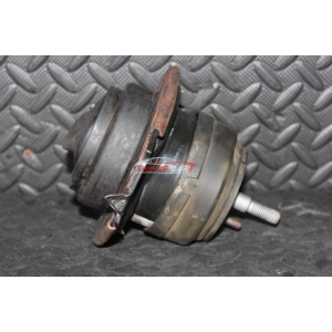 K68089774AC SUPPORTO MOTORE DESTRO LANCIA THEMA 2 (LX)(2011 >) 3.0D 239CV 176KW VM24D / EXF