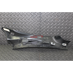 K1KL39DX9AE PROFILO BATTITACCO POSTERIORE SINISTRO LANCIA THEMA 2 (LX)(2011 >) 3.0D 239CV 176KW VM24D / EXF