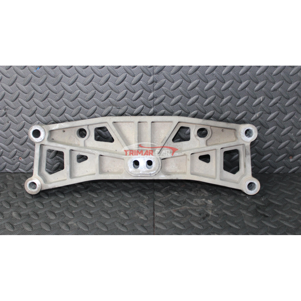 K68082920AB SUPPORTO CAMBIO MOTORE TRAVERSA LANCIA THEMA 2 (LX)(2011 >) 3.0D 239CV 176KW VM24D / EXF