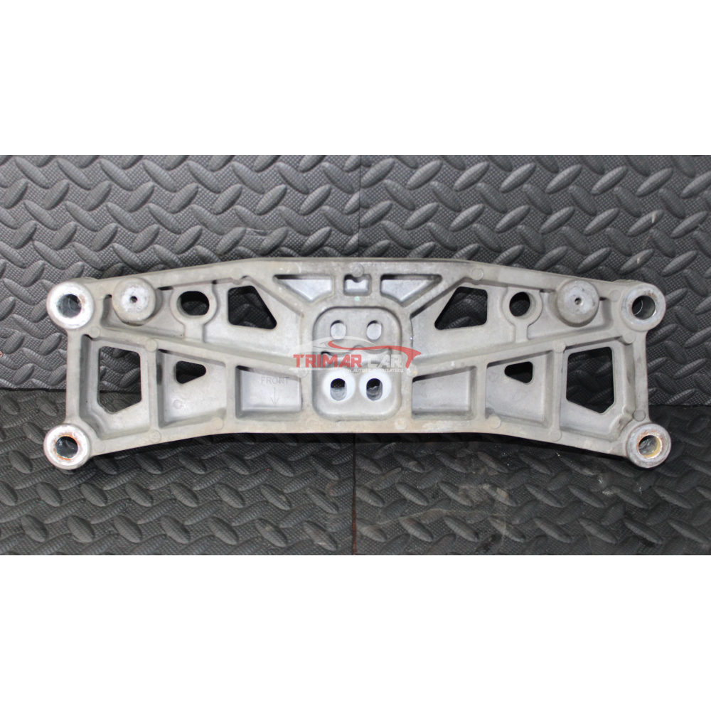 K68082920AB SUPPORTO CAMBIO MOTORE TRAVERSA LANCIA THEMA 2 (LX)(2011 >) 3.0D 239CV 176KW VM24D / EXF