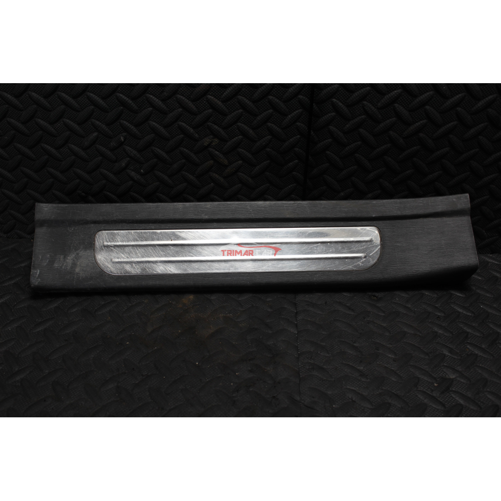 0105AW0030B PROFILO BATTITACCO ANTERIORE DESTRO MAHINDRA XUV500 (2011>)  2.2CRDE AWD "2021"