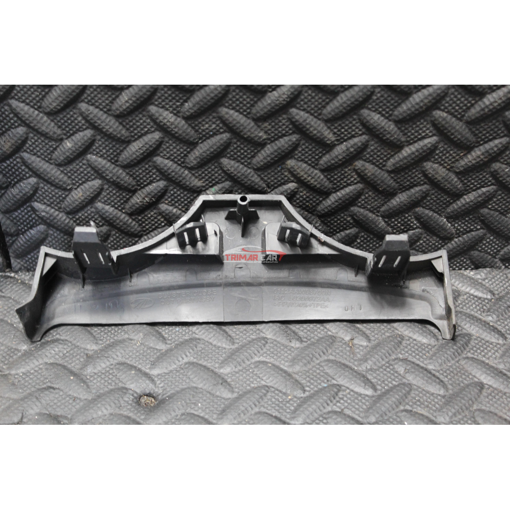 0112AAW03700N MODANATURA RIVESTIMENTO INTERNO SINISTRA MAHINDRA XUV500 (2011>)  2.2CRDE AWD "2021"