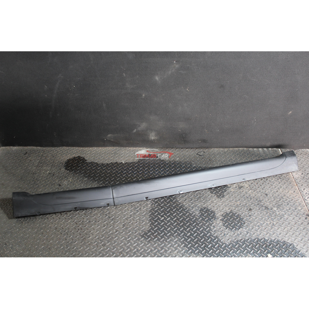 5JH90XXXAE MINIGONNA SOTTOPORTA DESTRA JEEP CHEROKEE 3 (KJ)(01-08) 2.8 CRD 150CV 110KW 4X4 ENF VM31C