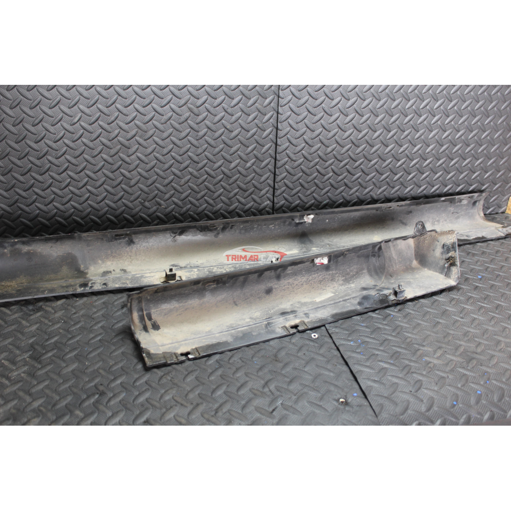 5JH90XXXAE MINIGONNA SOTTOPORTA DESTRA JEEP CHEROKEE 3 (KJ)(01-08) 2.8 CRD 150CV 110KW 4X4 ENF VM31C