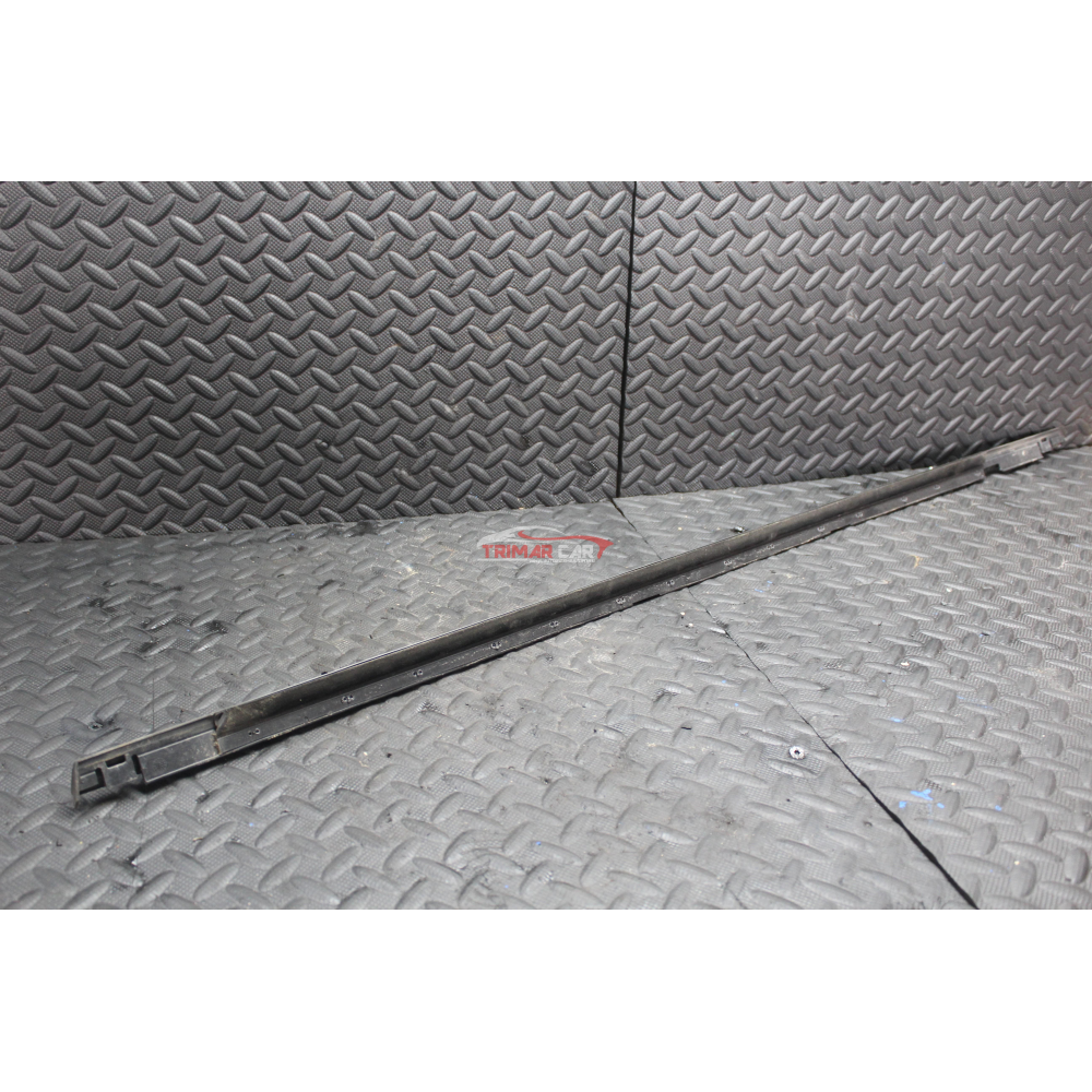 9813910280 RASCHIAVETRO ESTERNO POSTERIORE DESTRO PEUGEOT 5008 2 II(2016 >) 1.5 BlueHDi 131CV 96KW YHZ YH01 DV5RC