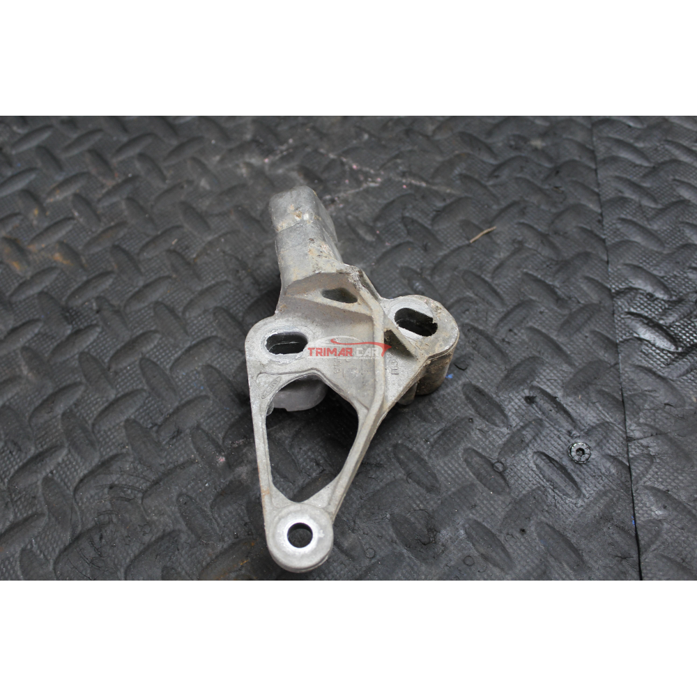 8K0199343C SUPPORTO MOTORE DESTRO Q5 8R A5 8T AUDI A4 (8K2,B8)(2007-2015) 2.0 TDI 190CV 140KW CNH "2014"