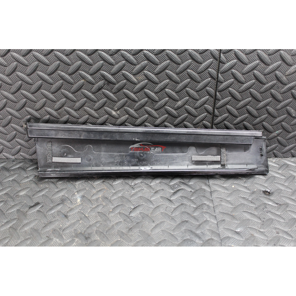 9811260380 MODANATURA SPORTELLO POSTERIORE DESTRO PEUGEOT 5008 2 II(2016 >) 1.5 BlueHDi 131CV 96KW YHZ YH01 DV5RC