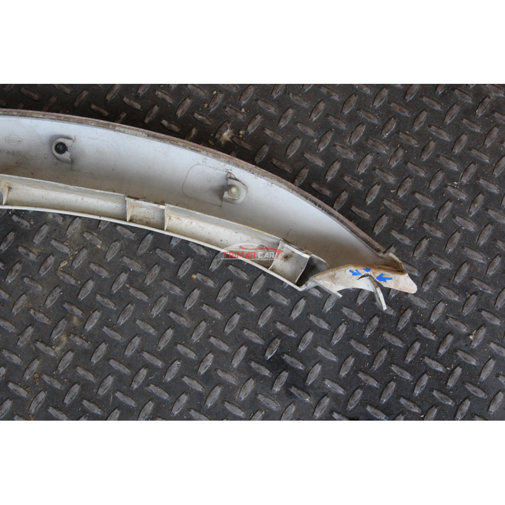 638117F600 FASCIONE PASSARUOTA ANTERIORE SINISTRO 5P NISSAN TERRANO 2 II (R20)(92-07) 2.7 TDI 4WD 125CV 92KW TD27TI