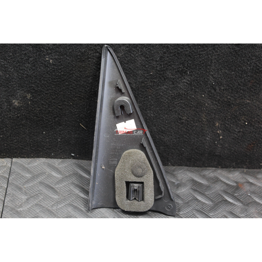 5F4839971 TRIANGOLO PORTA POSTERIORE SINISTRA SEAT LEON (5F1)(2012 >) 1.6TDI 81KW 110CV CXXB