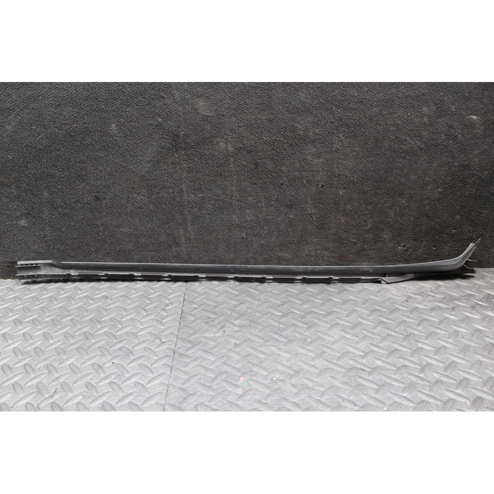 51137399031 CANALE RACCOLTA ACQUA PARABREZZA SINISTRA BMW X3 (G01)(2017 >) xDrive 20 d Mild-Hybrid 190CV 140KW B47D20B