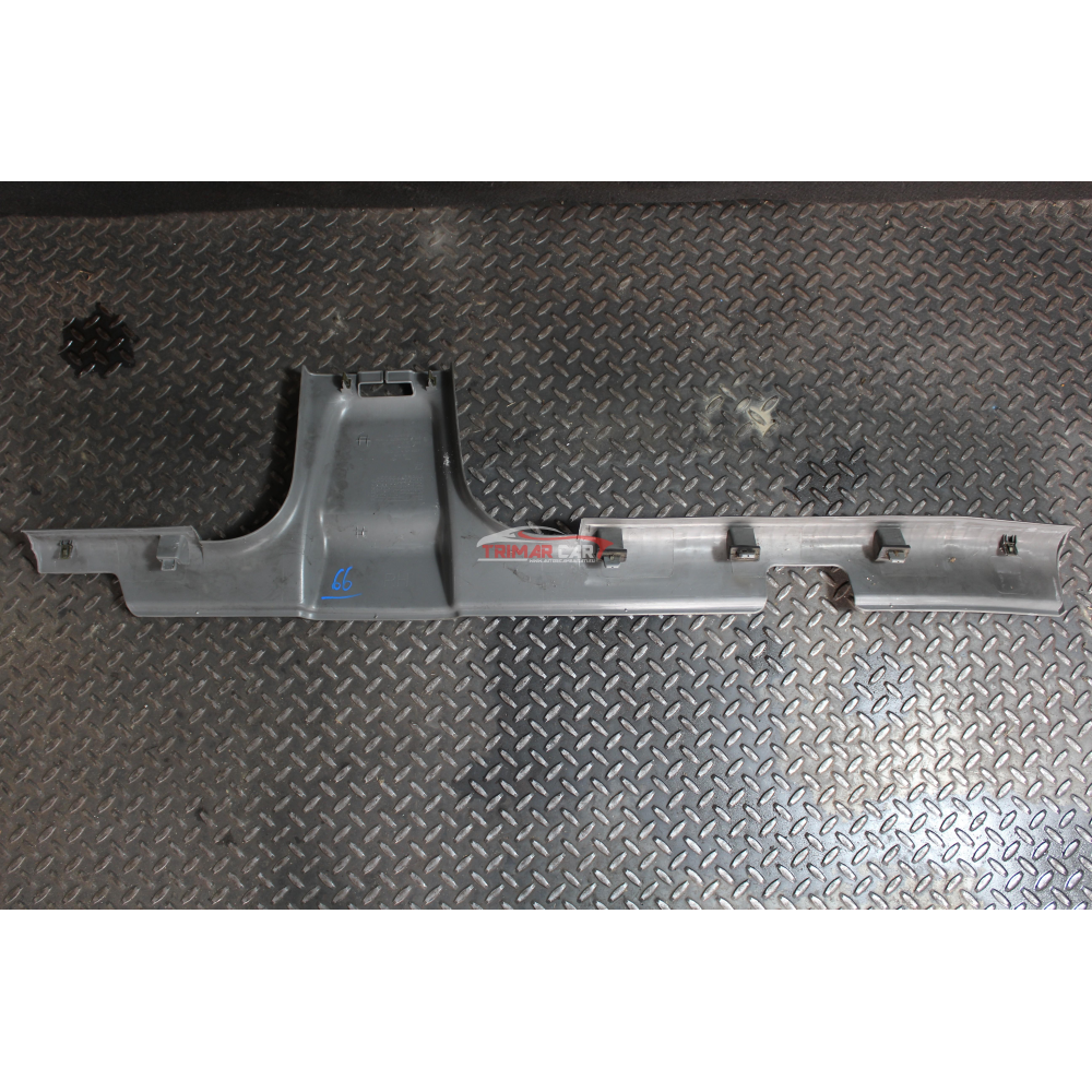 5GG22TRMAK PROFILO BATTITACCO ANTERIORE DESTRO JEEP CHEROKEE 3 (KJ)(01-08) 2.8 CRD 150CV 110KW 4X4 ENF VM31C