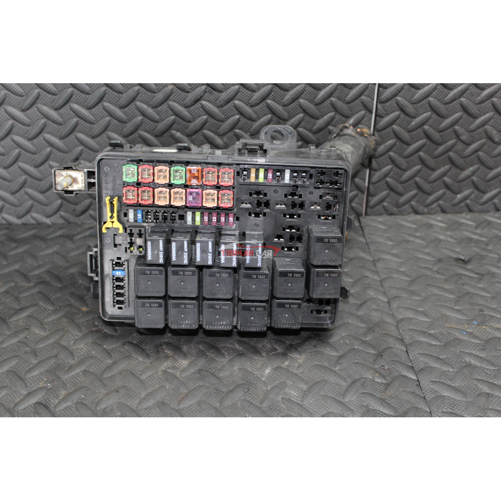 K68081218AB CENTRALINA SCATOLA PORTAFUSIBILI LANCIA THEMA 2 (LX)(2011 >) 3.0D 239CV 176KW VM24D / EXF