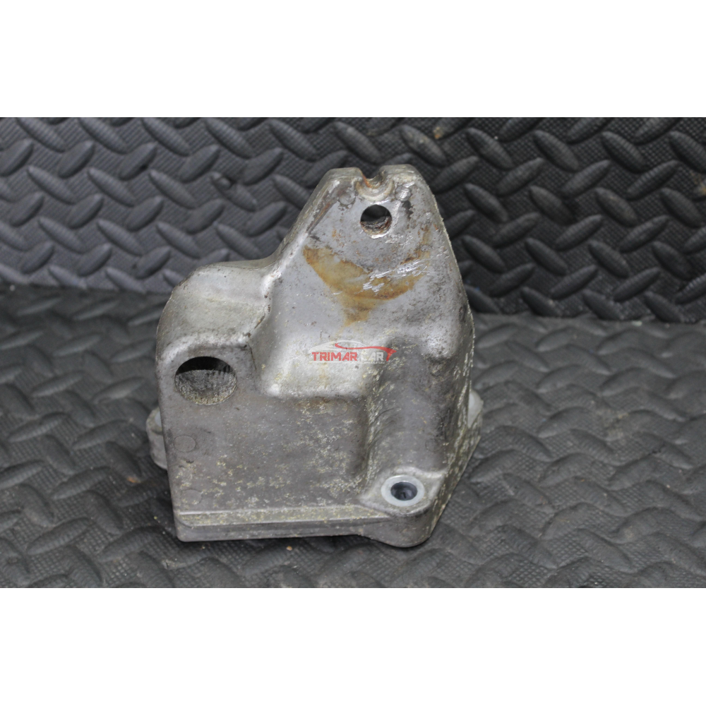 K04726018AC SUPPORTO MOTORE LANCIA THEMA 2 (LX)(2011 >) 3.0D 239CV 176KW VM24D / EXF