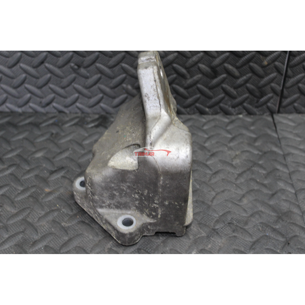 K04726018AC SUPPORTO MOTORE LANCIA THEMA 2 (LX)(2011 >) 3.0D 239CV 176KW VM24D / EXF