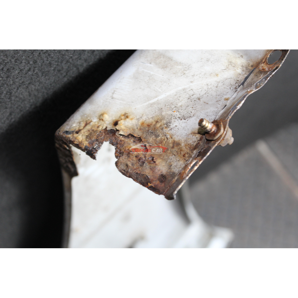 PARAFANGO ANTERIORE SX SINISTRO C/FORO LUCCIOLA SUZUKI VITARA 1 (ET,TA)(1988-1999) 1.6 8V BENZINA G16A