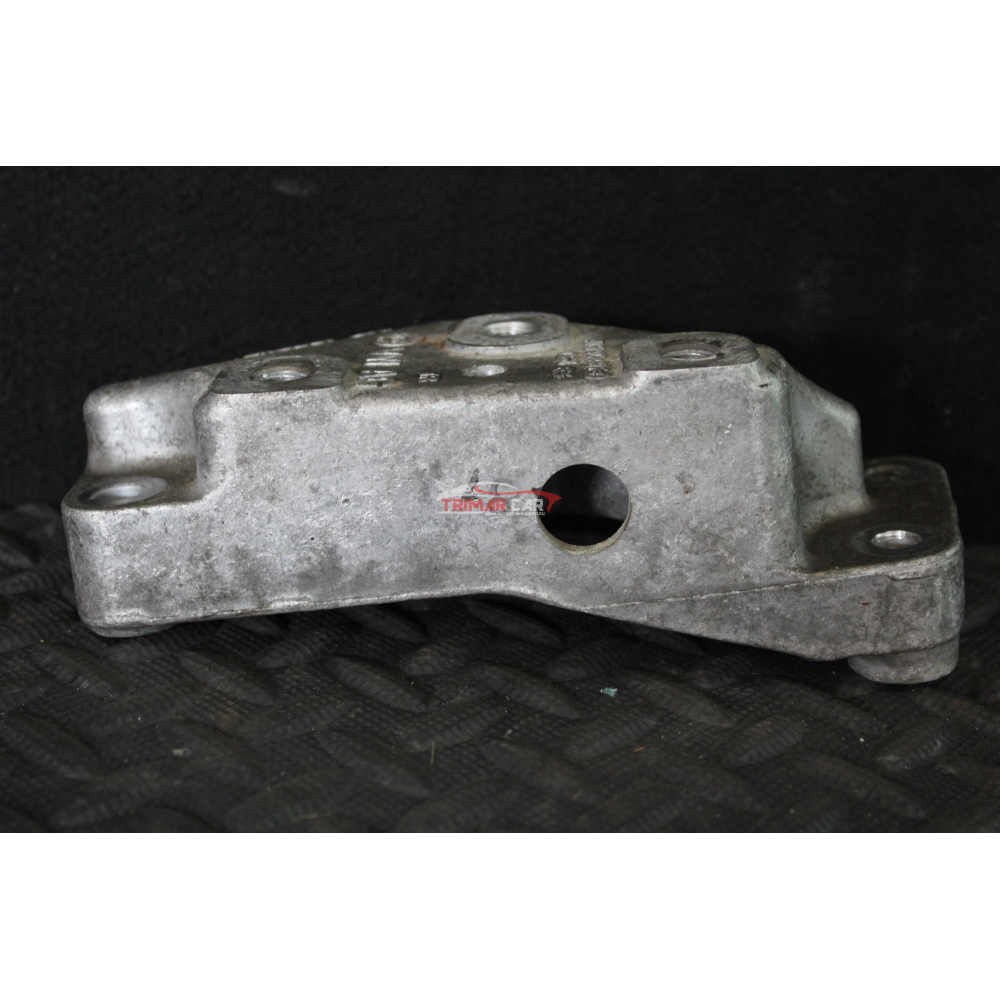 1K0199117AM SUPPORTO CAMBIO MOTORE SINISTRO AUDI A3 CABRIOLET (8V7,8VE)(2013 >) 2.0 TDI 150CV 110KW CRLB