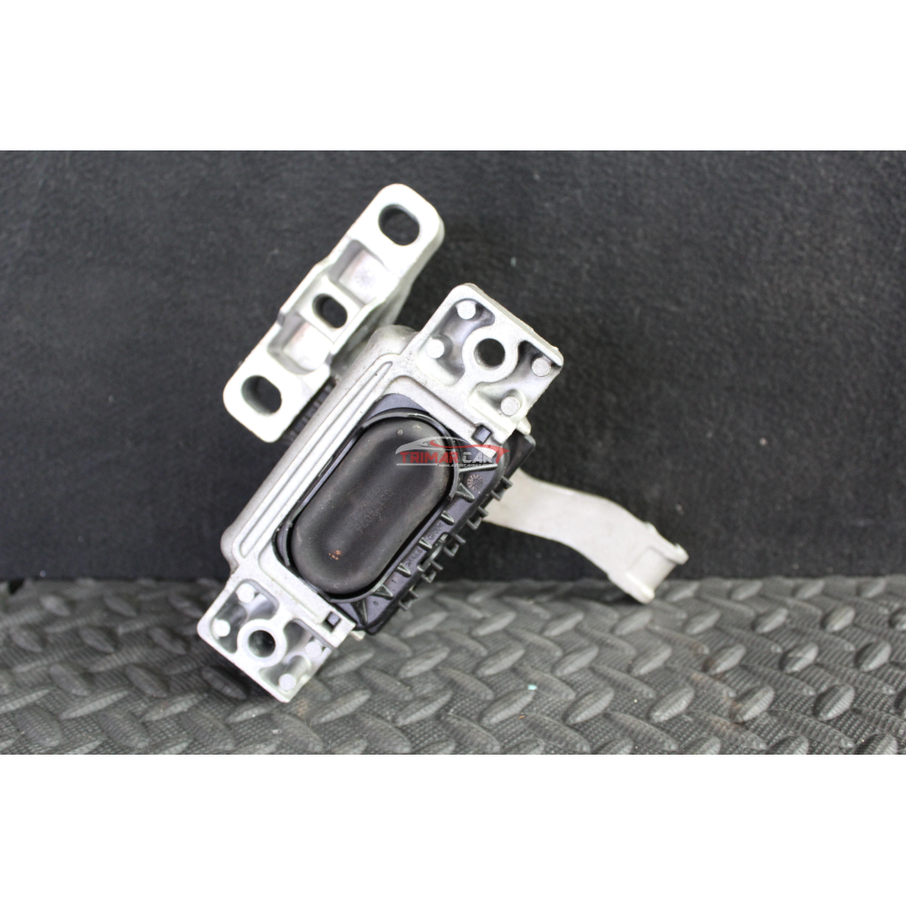 G3109420 5Q0199262BJ SUPPORTO MOTORE AUDI A3 CABRIOLET (8V7,8VE)(2013 >) 2.0 TDI 150CV 110KW CRLB