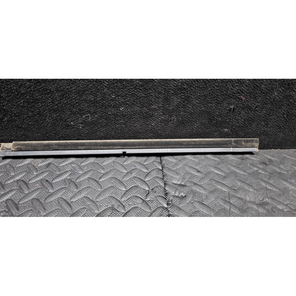 68271677 RASCHIAVETRO ESTERNO POSTERIORE SINISTRO 5P JEEP WRANGLER 4 IV (JL)2017>