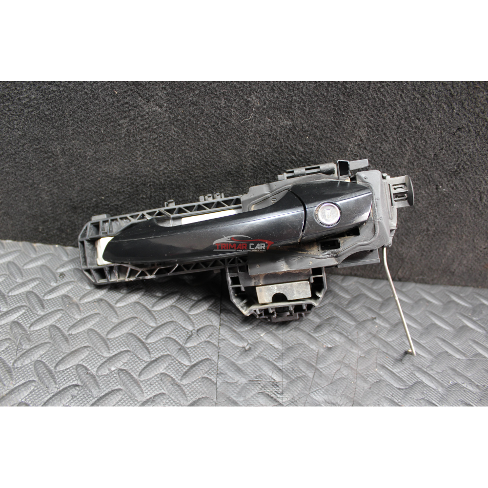 A2047601700 MANIGLIA ESTERNA ANTERIORE SINISTRA MERCEDES CLASSE GLA (X156)(2013 >)