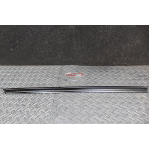 A1567250465 RASCHIAVETRO INTERNO ANTERIORE SINISTRO MERCEDES CLASSE GLA (X156)(2013 >)