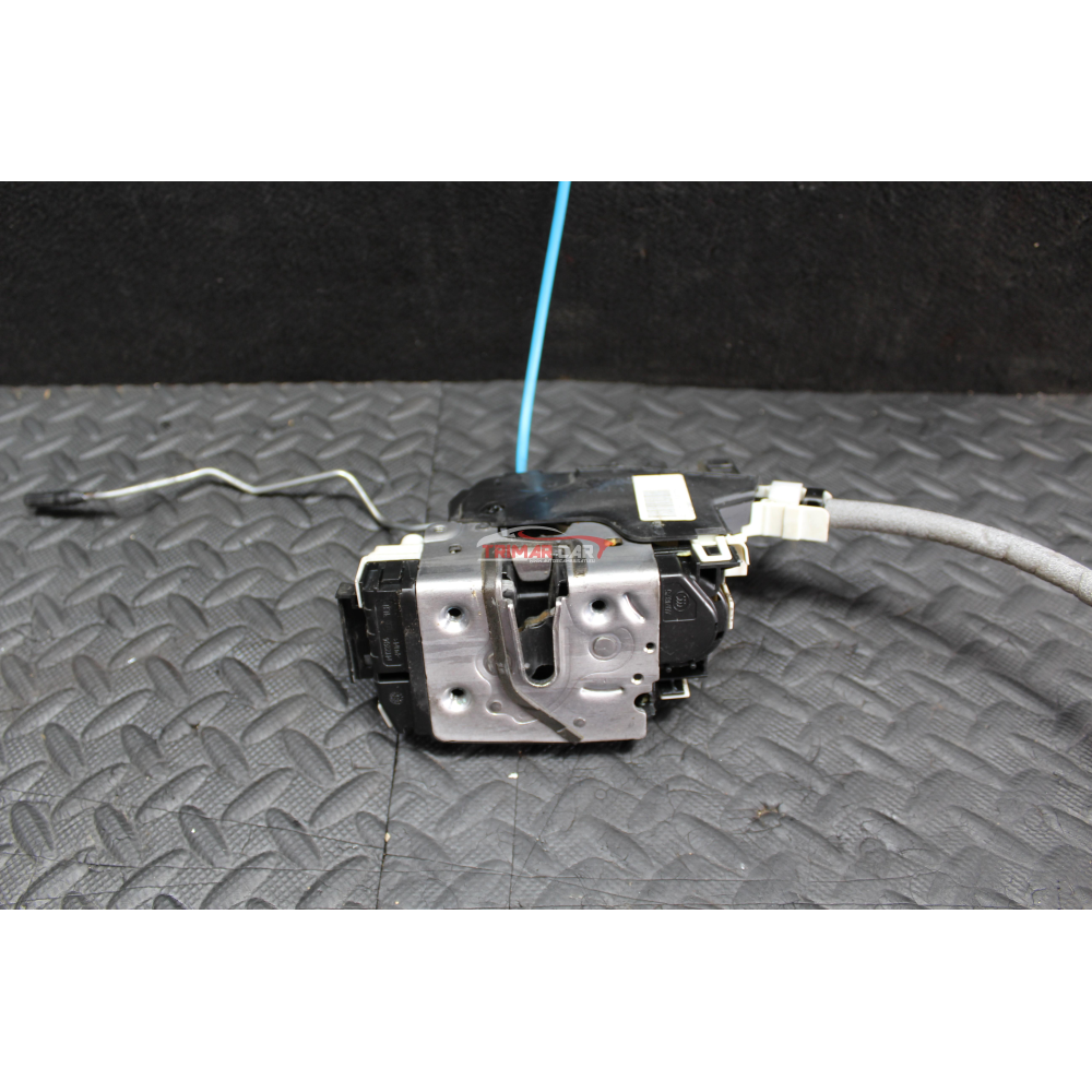 A1667200135 SERRATURA SPORTELLO ANTERIORE SINISTRA 4PIN MERCEDES CLASSE GLA (X156)(2013 >)