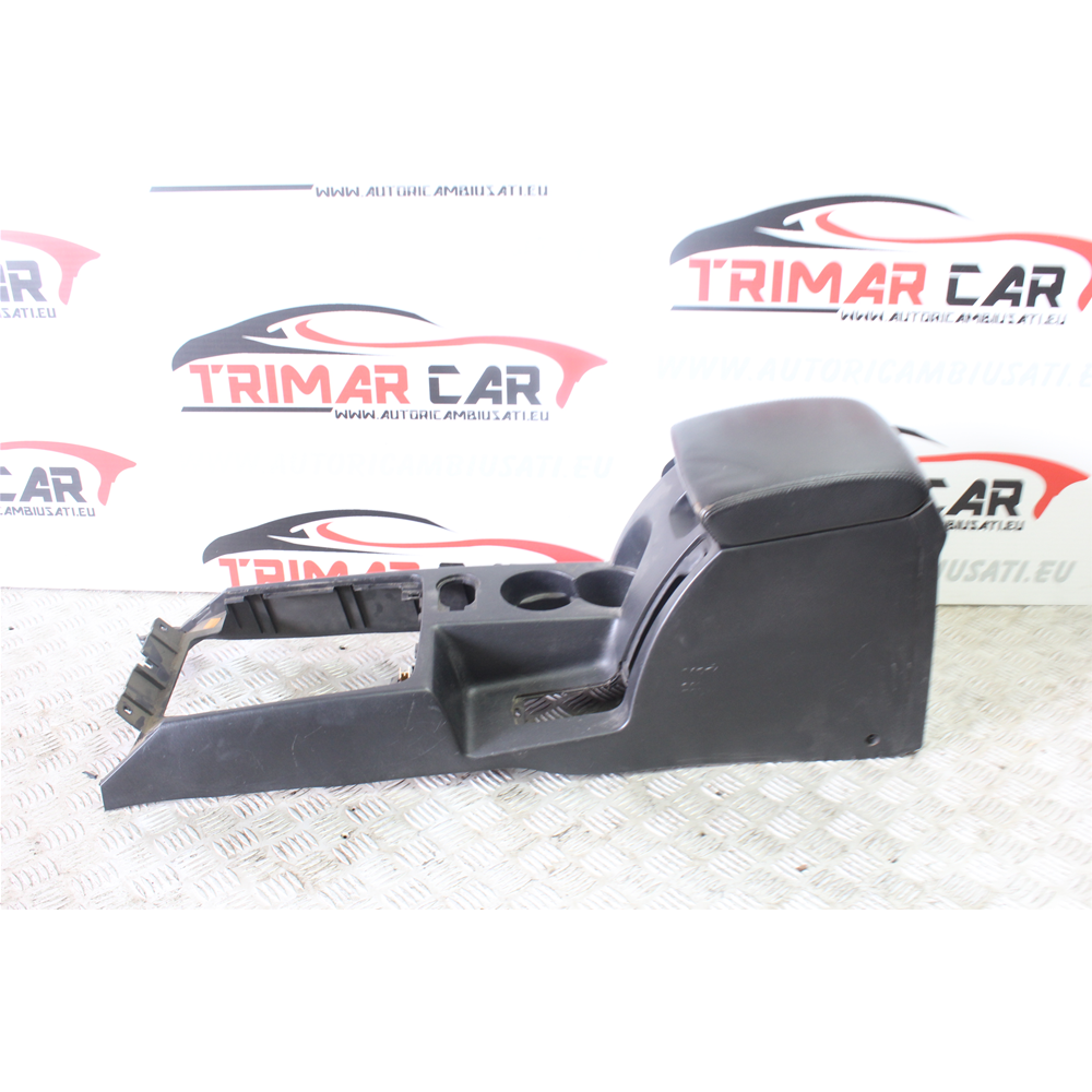 BRACCIOLO CENTRALE POGGIA BRACCIO HYUNDAI TERRACAN (HP) [01-08] 84611-H1600