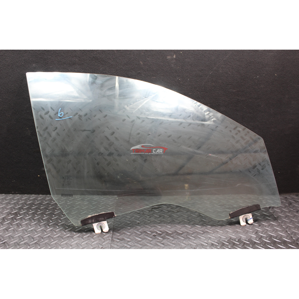 VETRO SCENDENTE PORTA ANTERIORE DESTRA TRANSP 70% MIN JEEP CHEROKEE 5 (KL)(2013 >)