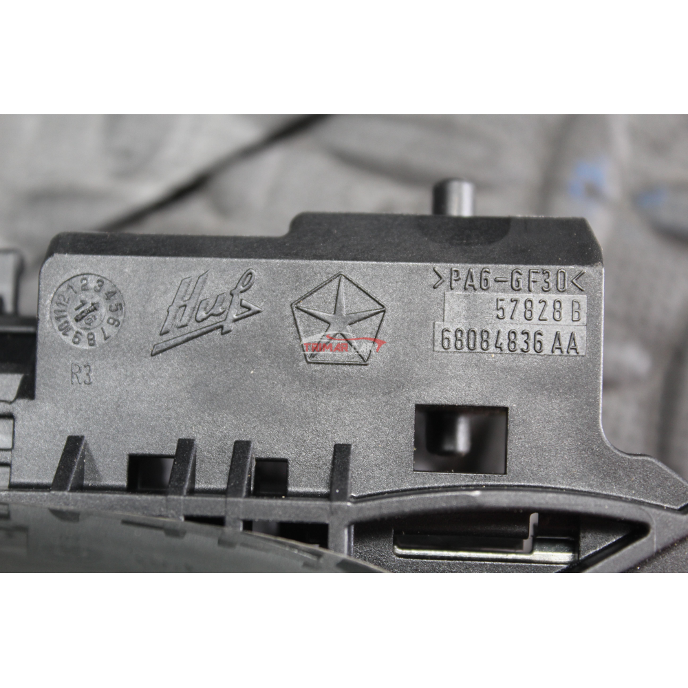 68084836AA MANIGLIA ESTERNA ANTERIORE DESTRA JEEP CHEROKEE 5 (KL)(2013 >)