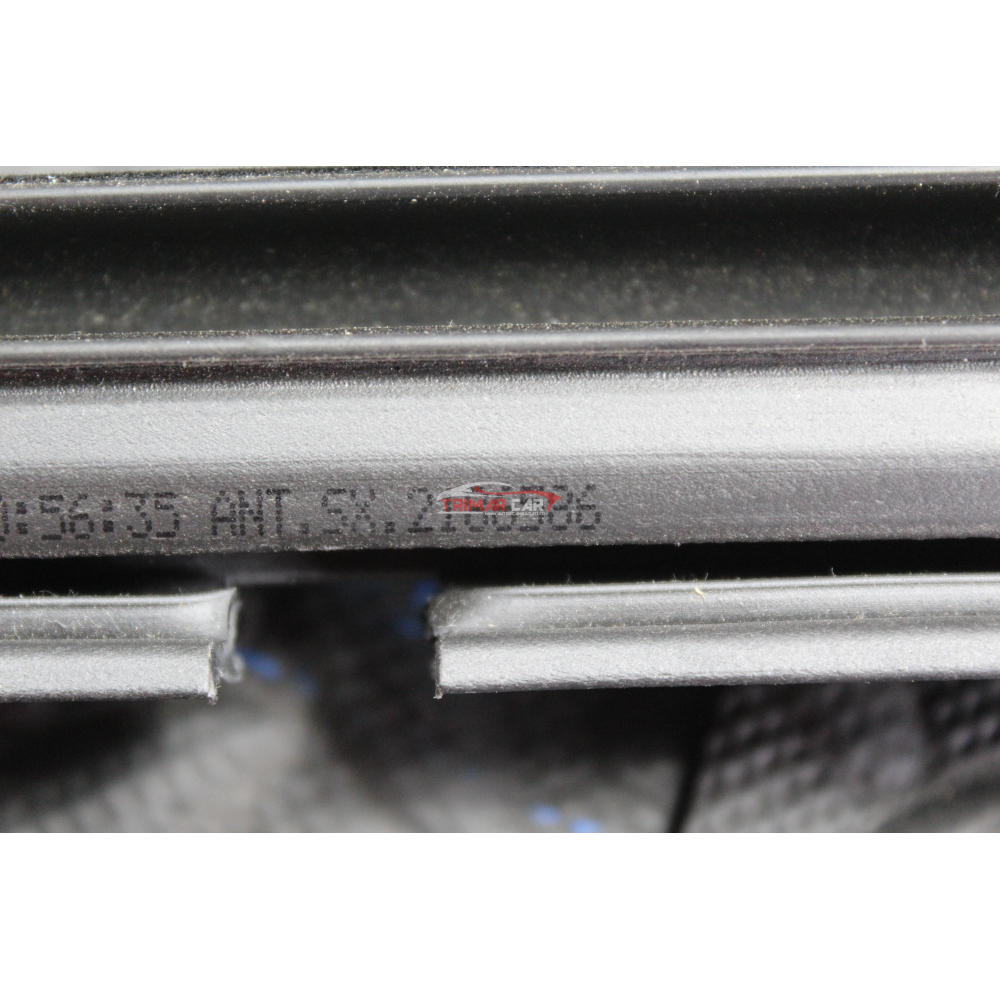 RASCHIAVETRO INTERNO ANTERIORE SINISTRO FIAT PANDA 3 (312,319)(2012 >)