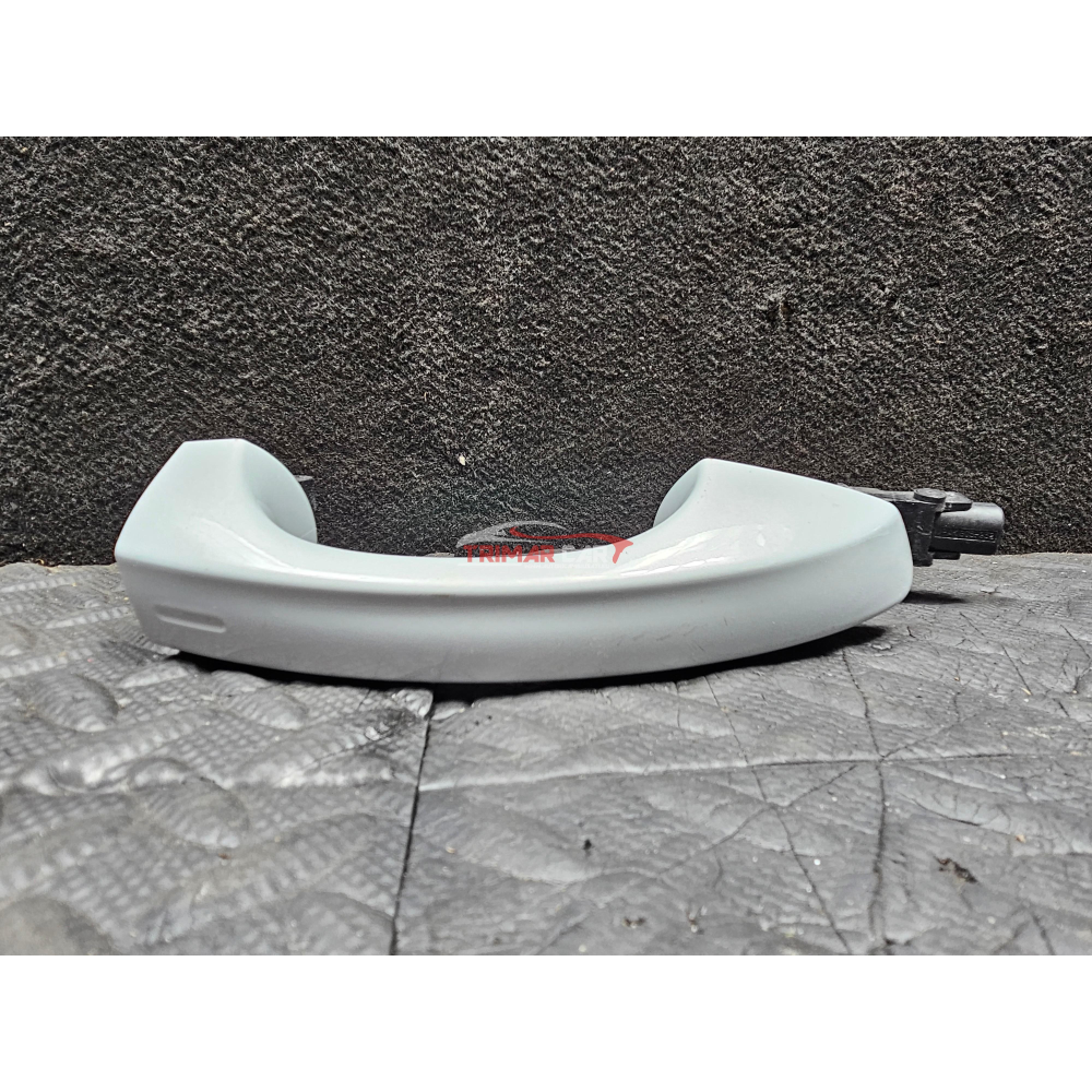 5G0837206R MANIGLIA ESTERNA ANTERIORE DESTRA VOLKSWAGEN T-ROC (A11)(2017 >) 2.0 TDI 4motion 150CV 110KW DTTC