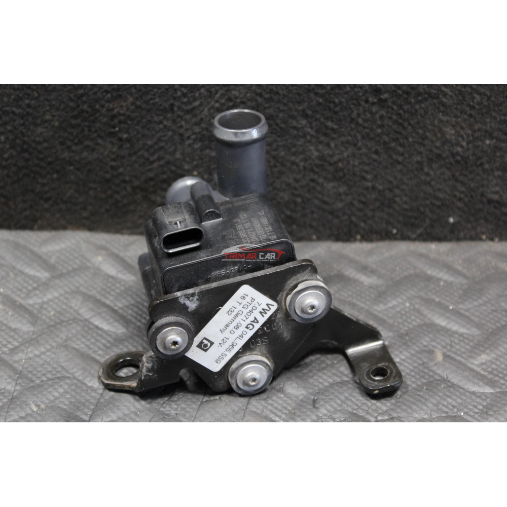 5Q0965561B POMPA ACQUA AUSILIARIA AUDI A4 B8 A5 A6 Q5 8RB 2.0 TDI CNH