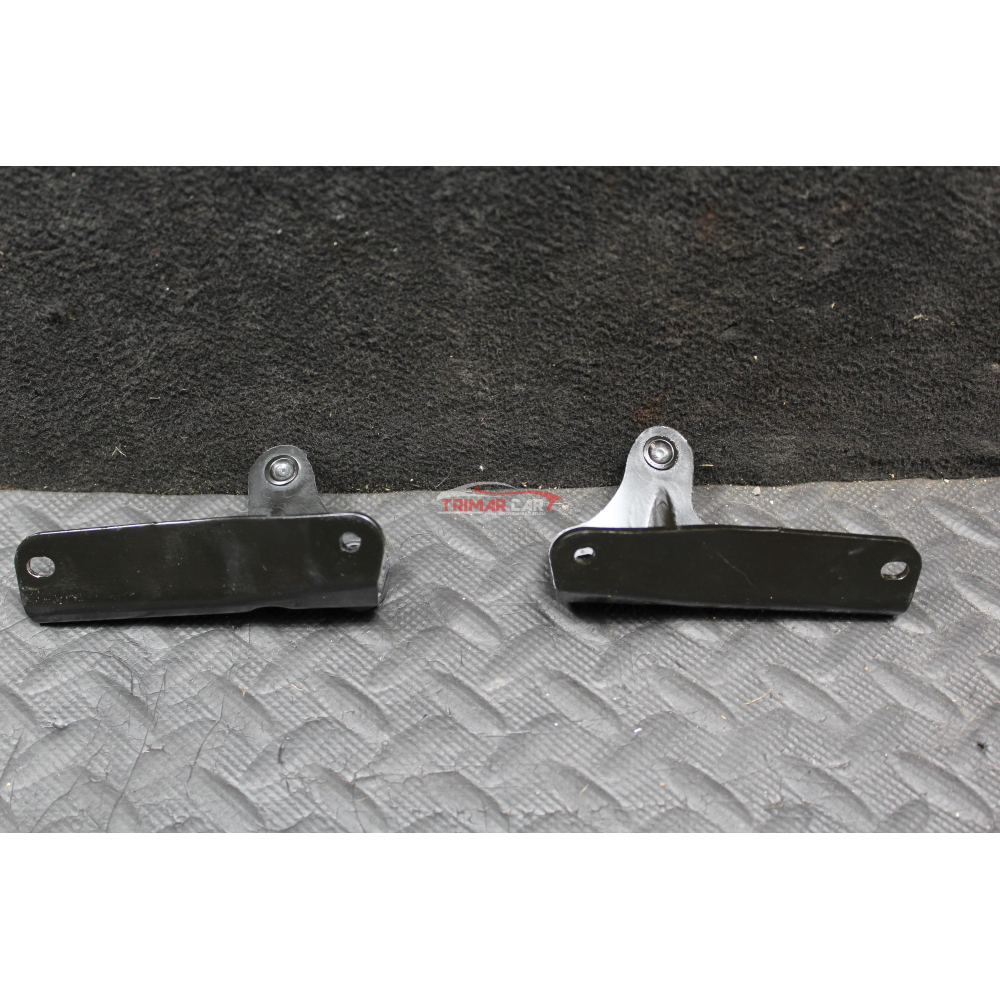 68984-42010 COPPIA FERMI AMMORTIZZATORI COFANO POSTERIORE TOYOTA YARIS CROSS HYBRID (MXP_)(2020>) 1.5 HYBRID TRAZIONE INTEGRALE 116CV 85KW M15AFXE