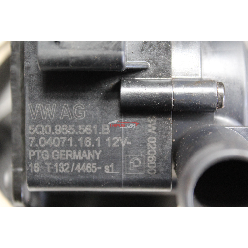 5Q0965561B POMPA ACQUA AUSILIARIA AUDI A4 B8 A5 A6 Q5 8RB 2.0 TDI CNH