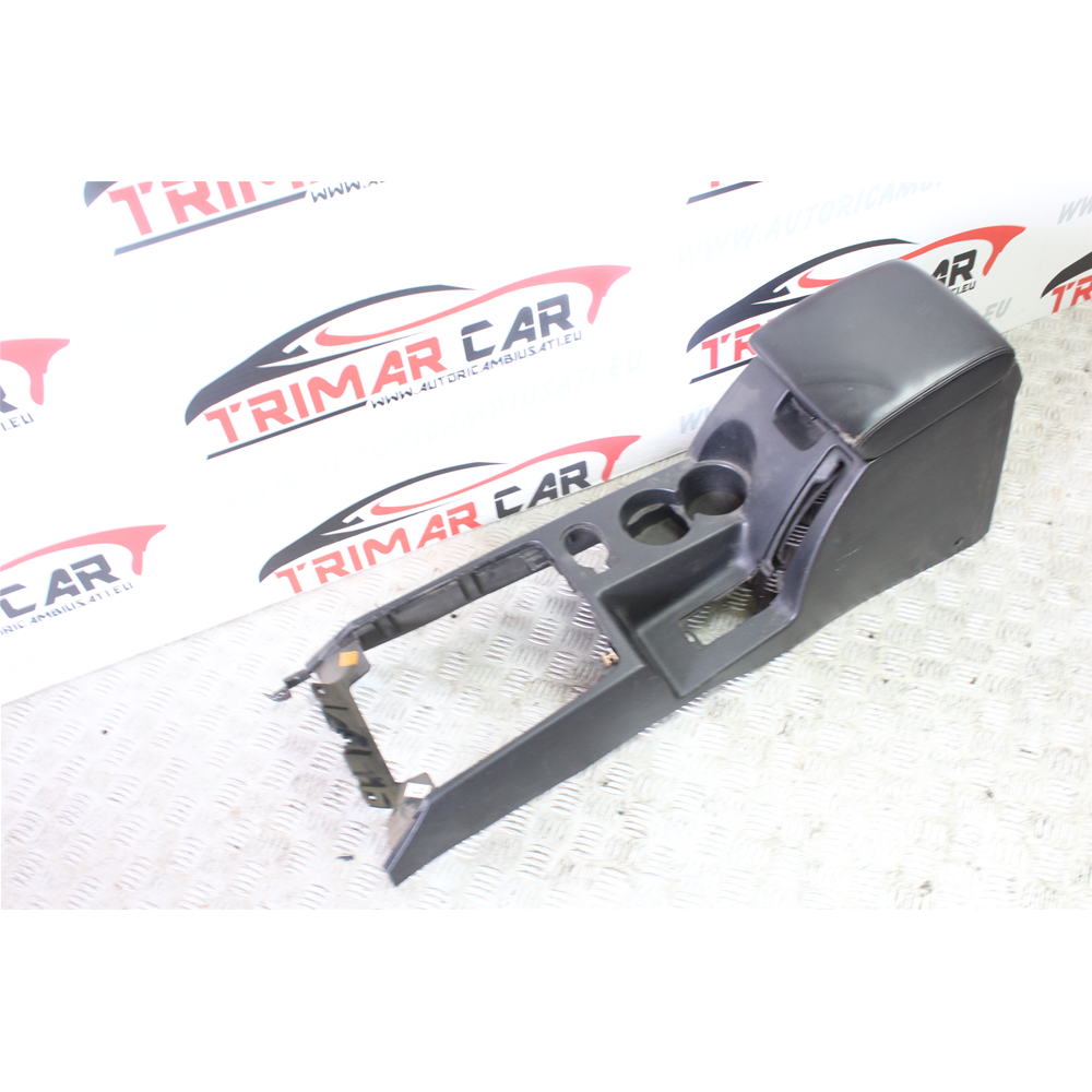 BRACCIOLO CENTRALE POGGIA BRACCIO HYUNDAI TERRACAN (HP) [01-08] 84611-H1600