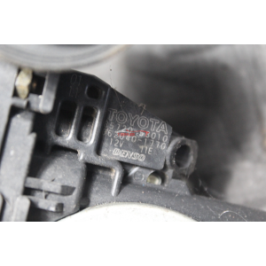 85720-58010 ALZAVETRO ELETTRICO ANTERIORE SINISTRO TOYOTA LAND CRUISER 300 (J12)(2002-2009) 3.0 D-4D 4WD 163CV 120CV COD MOT; 1KDFTV