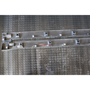 77661-65J0 COPPIA MINIGONNE SOTTOPORTA LATERALI SUZUKI GRAND VITARA 2 II (JT,TE,TD)(05-15) 1.9 DDIS 129CV 95KW 4X4 F9QB264