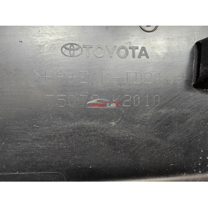 75073K2010 MODANATURA PORTA ANTERIORE DESTRA TOYOTA YARIS CROSS HYBRID (MXP_)(2020>) 1.5 HYBRID TRAZIONE INTEGRALE 116CV 85KW M15AFXE