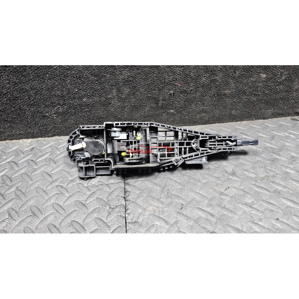 68082687AF MANIGLIA ESTERNA ANTERIORE SINISTRA KEYLESS JEEP CHEROKEE 5 (KL)(2013 >)