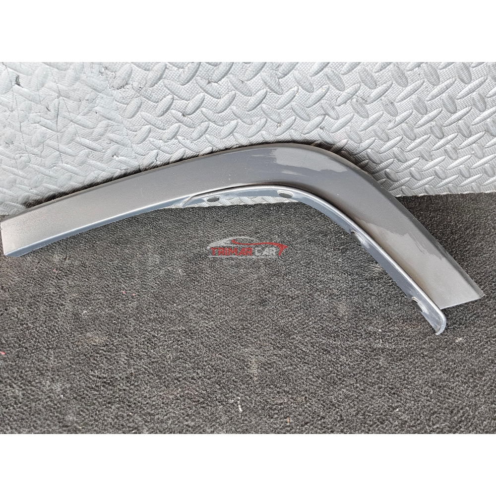 K68316003AC FASCIONE PASSARUOTA POSTERIORE SINISTRO JEEP CHEROKEE 5 (KL)(2019 >) 2.2 CRD 200CV 147KW 55280575