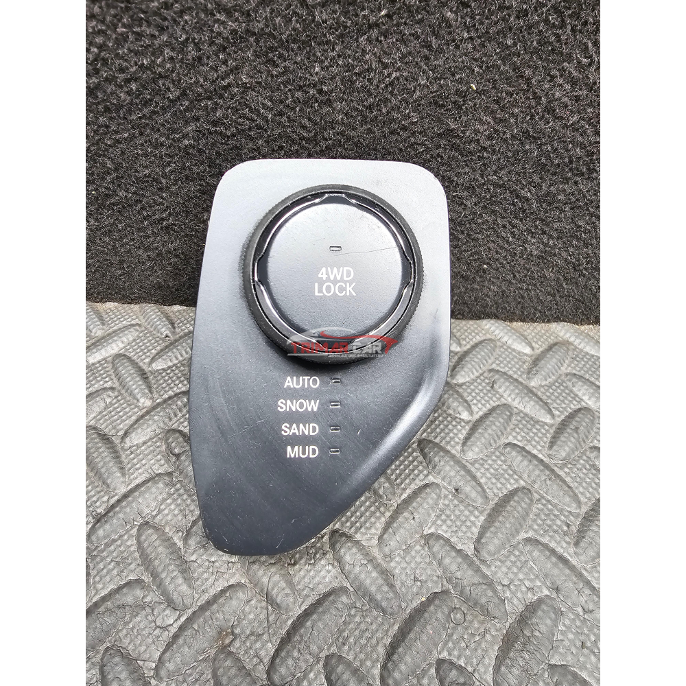 735579863 INTERRUTTORE PULSANTE BLOCCAGGIO DIFFERENZIALE JEEP RENEGADE (BU)(2014 >)