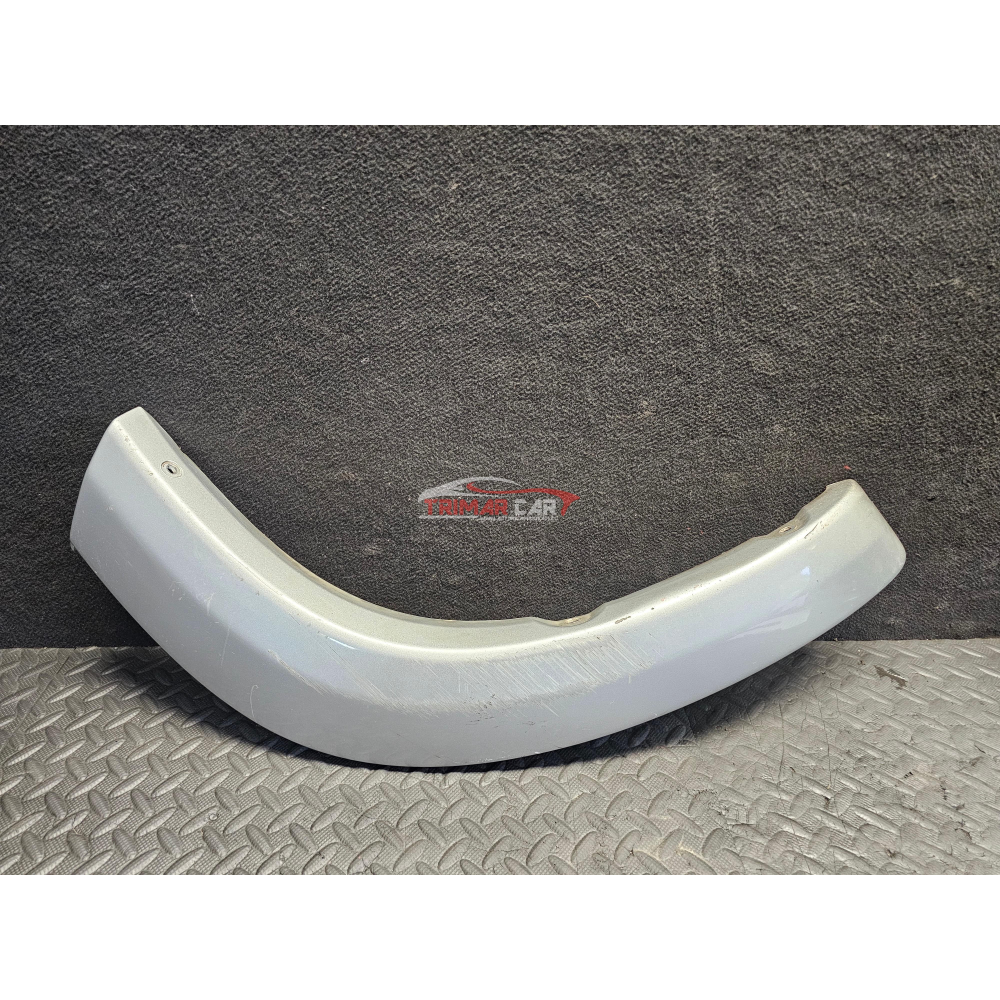 75605-42090 FASCIONE PASSARUOTA POSTERIORE DESTRO TOYOTA RAV4 2 II (A2)(00-05)