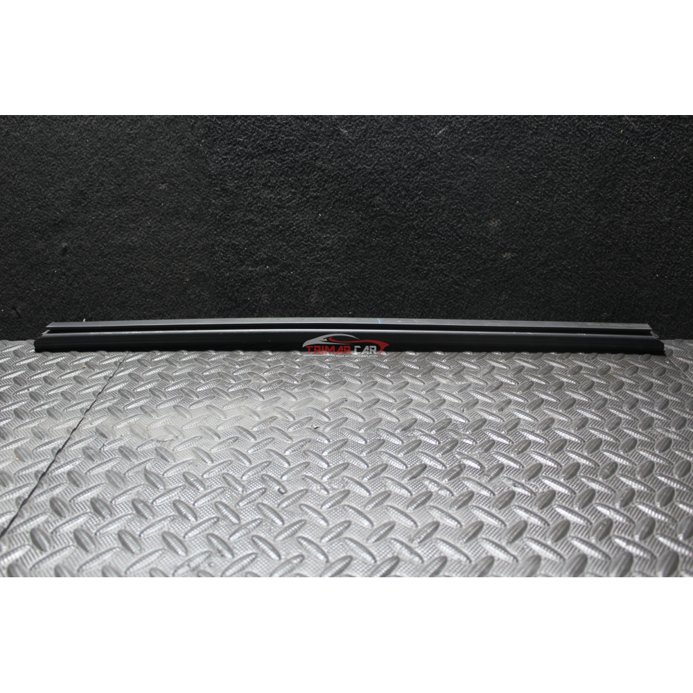 K05076876AC RASCHIAVETRO INTERNO POSTERIORE DESTRO FIAT FREEMONT (345)(11-16) 2.0 JTD 170CV 939B5000