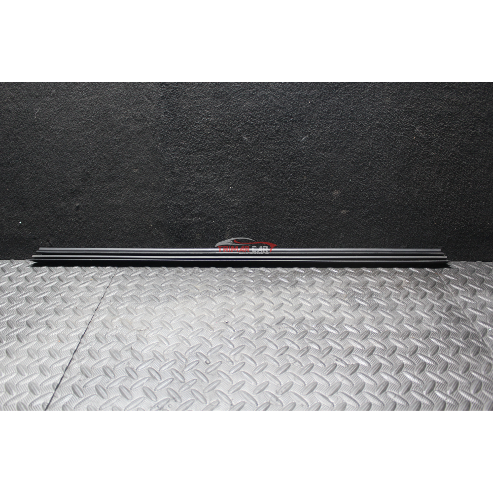 K05076874AC RASCHIAVETRO INTERNO ANTERIORE DESTRO FIAT FREEMONT (345)(11-16) 2.0 JTD 170CV 939B5000