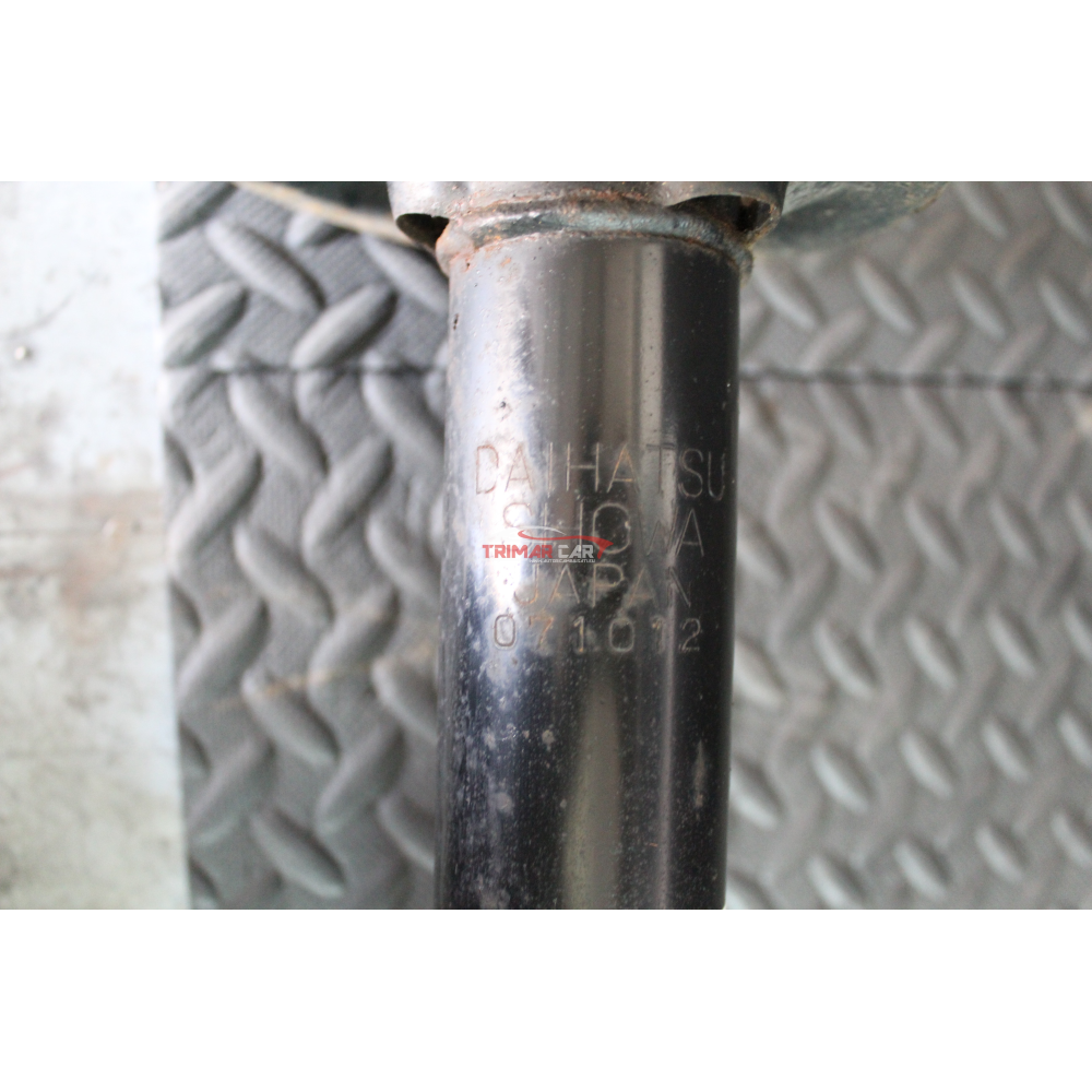 48510-B4020-A COPPIA AMMORTIZZATORI ANTERIORI DX SX DAIHATSU TERIOS 2 (J2)(2006 >) 1.5 VVT-I RWD 105CV 77KW 3SZ