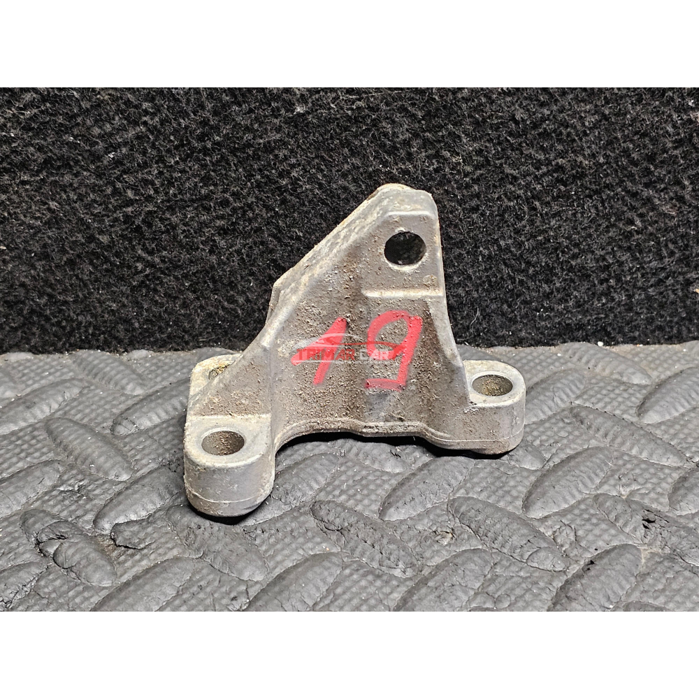 8511628 13518511628 SUPPORTO MOTORE POMPA GASOLIO G31 BMW 2.0D B47D20A