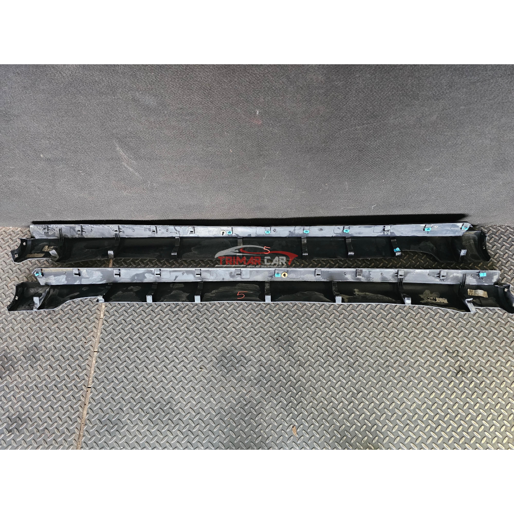 64720A COPPIA MINIGONNE SOTTOPORTA LATERALI JEEP CHEROKEE 5 (KL)(2019 >)