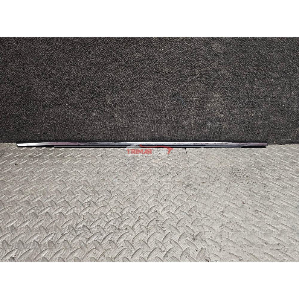 RASCHIAVETRO ESTERNO POSTERIORE SINISTRO LAND ROVER RANGE ROVER EVOQUE (L538)(2011 >)